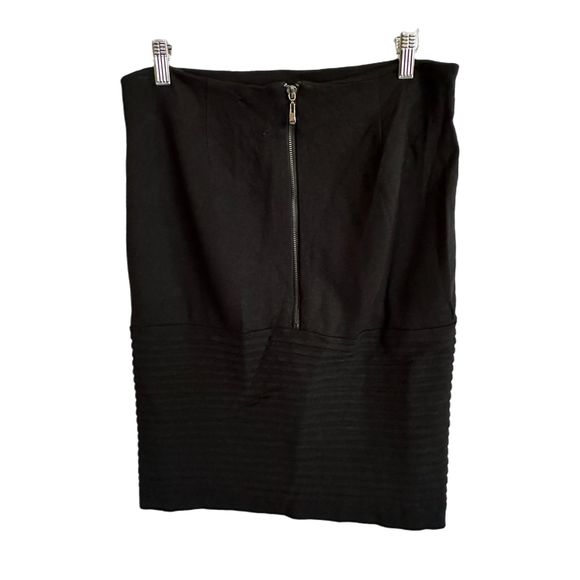 Premise Studio Black Pencil Skirt, XS, Pre-owned - Picture 2 of 5